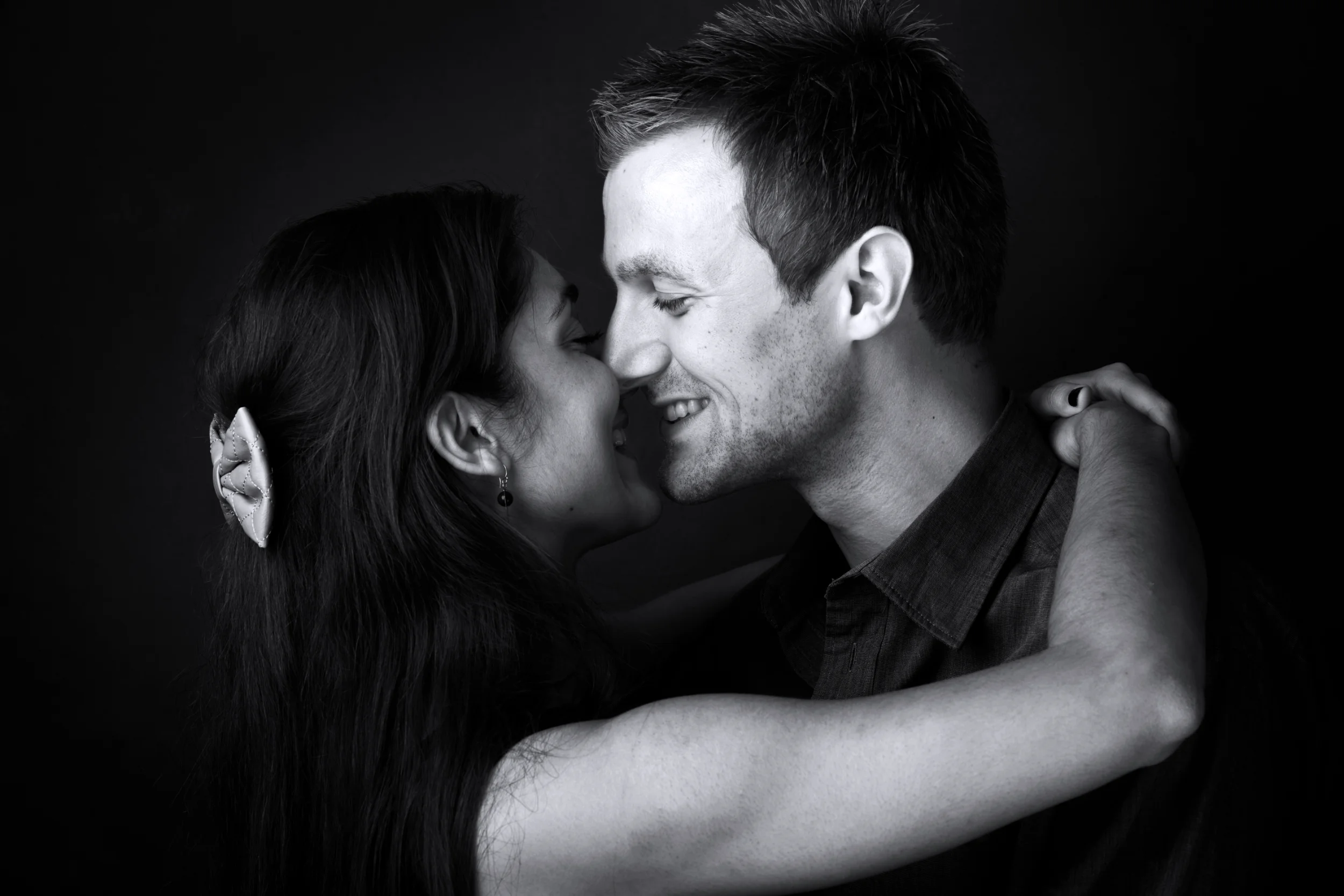 Ømhed i sort-hvid: et personligt parportræt