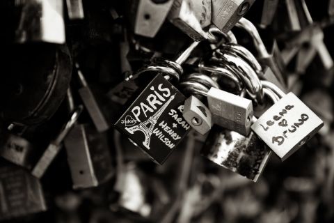 Parisian kærlighedslåse – et symbol på evig forening