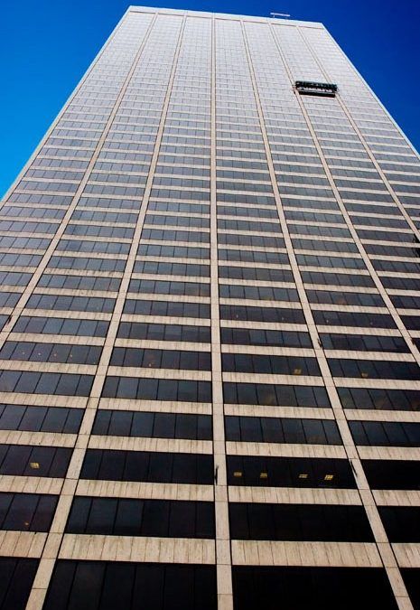 New Yorks majestæt: Himmelhøj vinduespudsning