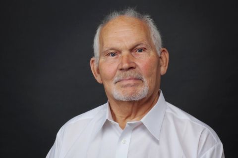 Ældre mand med skæg, portrætfoto