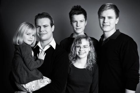 Hjertevarm 가족 fotografering fyldt med ægte smil i Virum